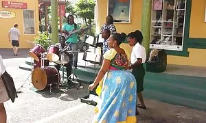 ukuwo bonde nemadhon ...